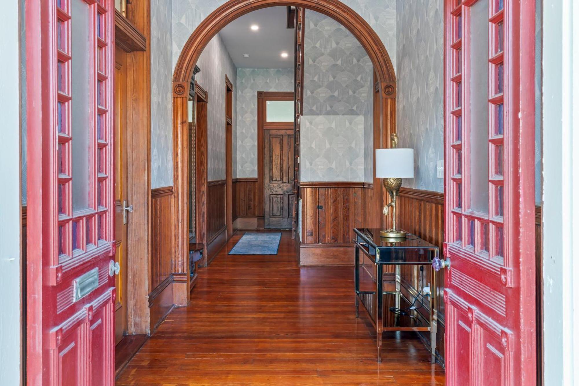 Historic Galveston Family Beach Home With 3 King Beds Exteriör bild