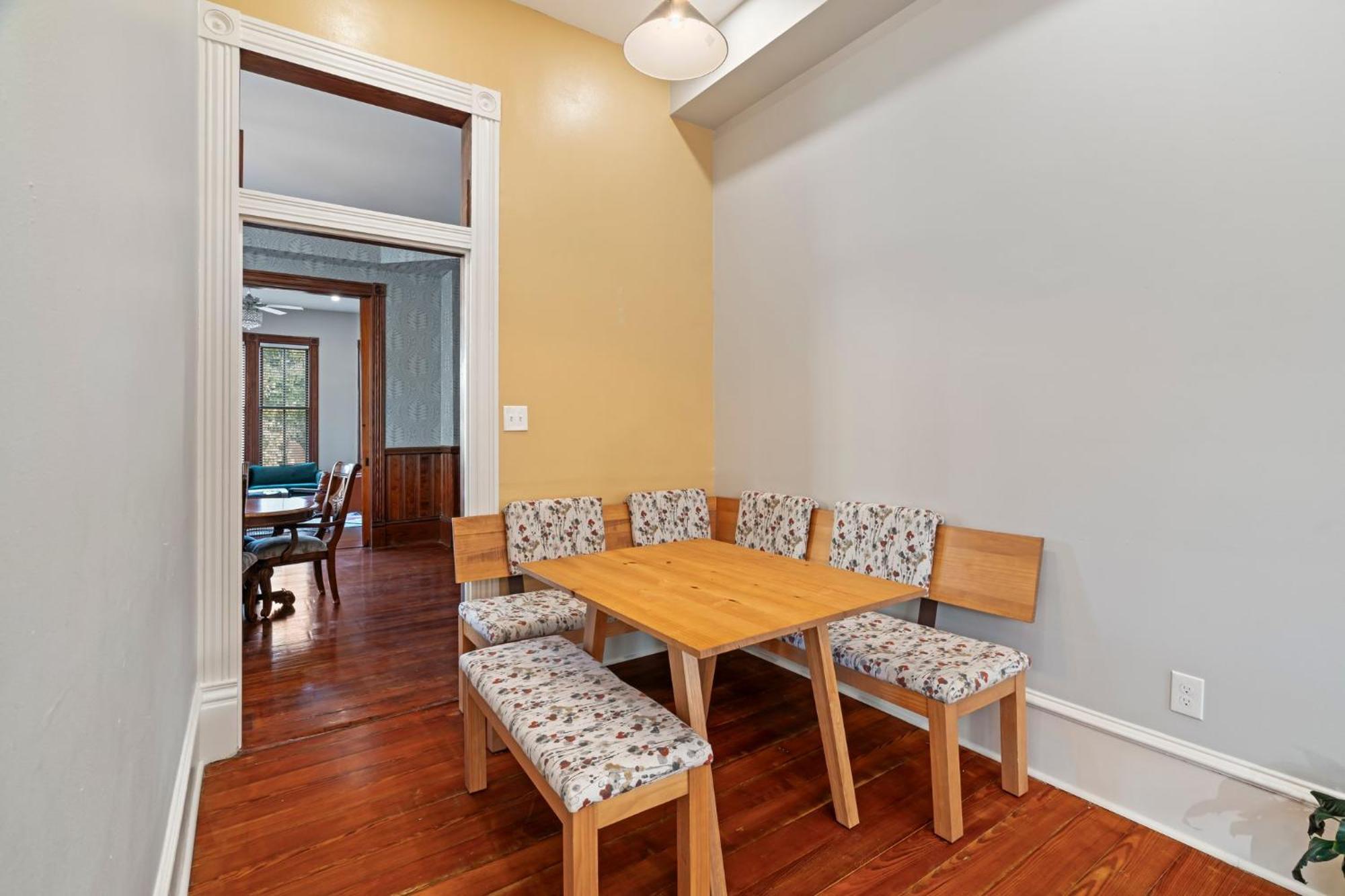 Historic Galveston Family Beach Home With 3 King Beds Exteriör bild